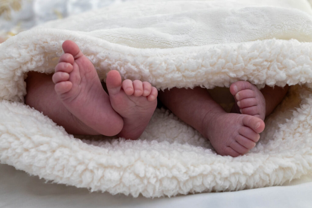 Surviving the First 2 Months With Twins