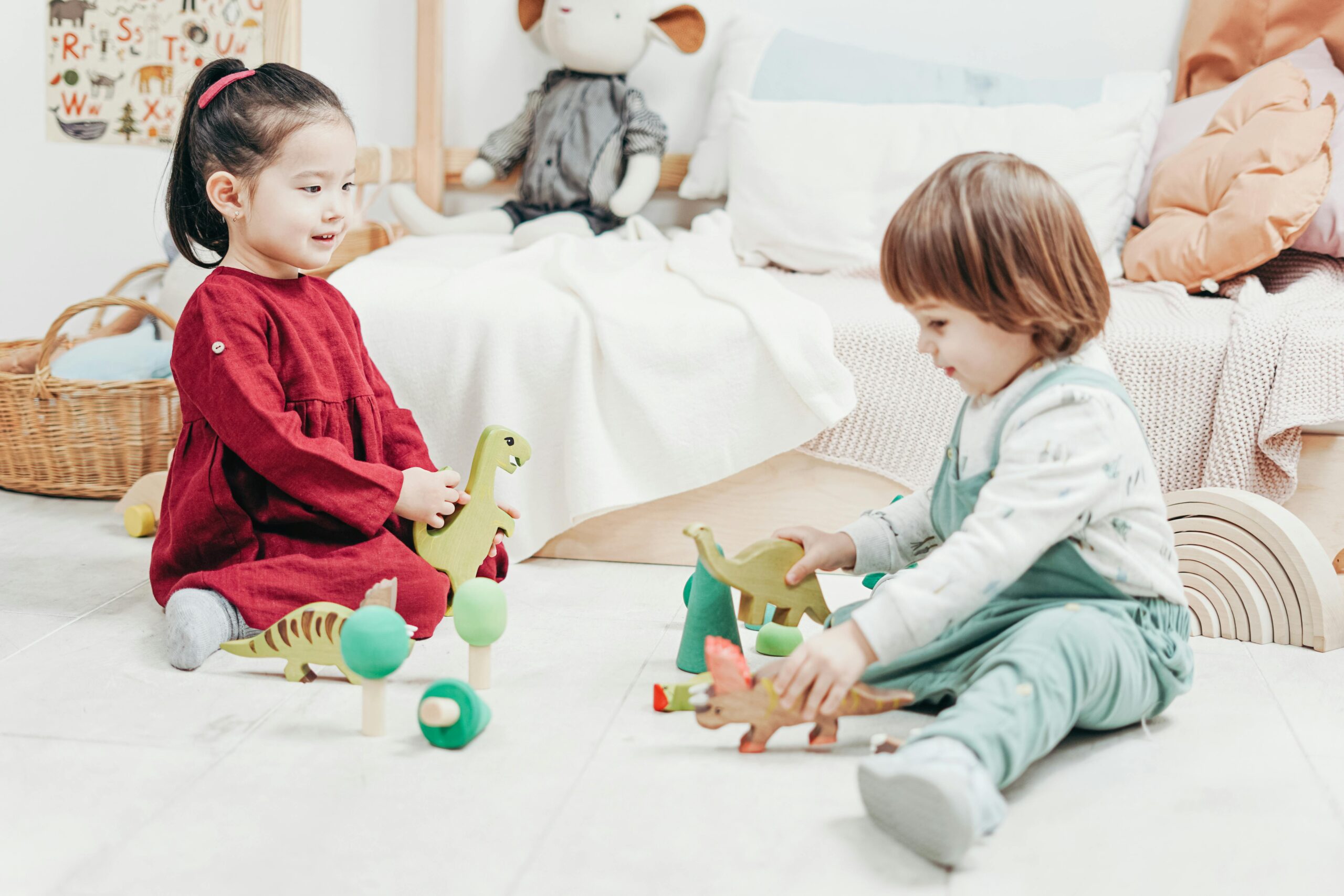 Double Joy Life is your real-talk guide to raising twins. Honest tips on sleep, feeding, daily schedules, and resources for new parents navigating the first year with twins.